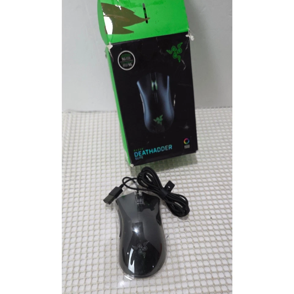 Razer Deathadder Elite Gaming Mouse  Black-NEW OPEN BOX - Image 1 of 4