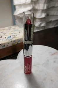 Clinique long lasting glosswear #12 Kissyfit + #33 Raspberry Glace Lipstick - Picture 1 of 2
