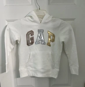 Gap Kids White Hoodie With Gap Logo Small (6-7) NWT - Picture 1 of 3