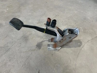 Infiniti G35 2004 sedán 4 puertas pedal de freno conjunto de transmisión manual OEM Foto 1 de 4