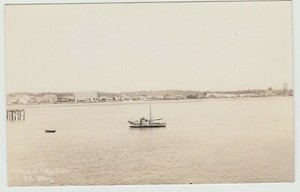 CRESCENT CITY CA SHORELINE REAL PHOTO RPPC 1925-42 Postcard 
