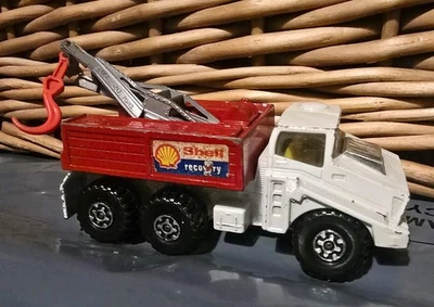 Matchbox Battle Kings K-14 K-110 Recovery Vehicle White/Red - Image 1 of 4