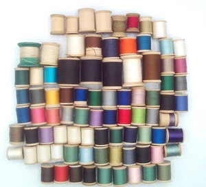 Lot of 85 Vintage Wood Spools of Thread Various Colors & Brands Most Spools Full - Picture 1 of 7