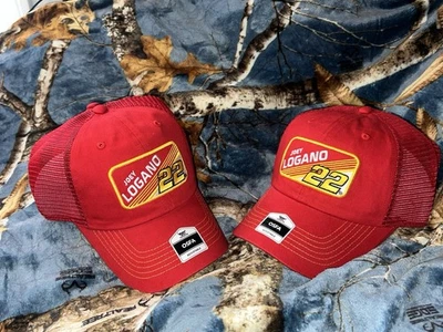 Gorra ajustable NASCAR Joey Lagano roja #22 con rayas amarillas malla trasera Foto 1 de 2