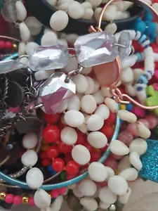KIDS Jewellery Mixed Lot Plastic Bead Necklaces and other Dress Up Items kidjl 1 - Picture 1 of 15