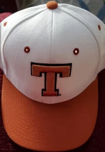 Texas Longhorns Football Hat, Unworn M/L - Picture 1 of 4