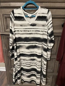 Emily Lularoe Swing Kleid - Medium schwarz/weiß - Bild 1 von 5
