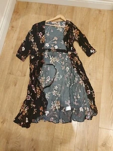 Miss Patina Wrap Dress Black Floral Medium Large - Picture 1 of 6
