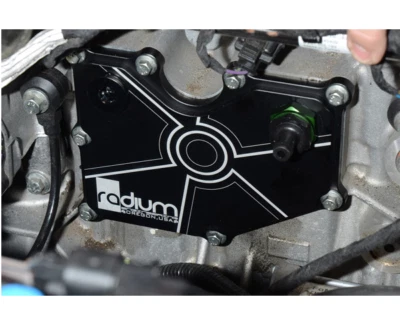 Kit deflector placa PCV radio 20-0327-01 para Ford Focus RS EcoBoost 16-18 Foto 1 de 4