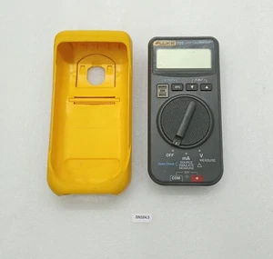 Fluke 705 Loop Calibrator - Picture 1 of 10