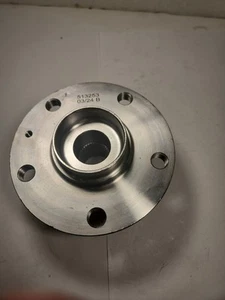 Unboxed Wheel Bearing and Hub Assembly 513253. VW GOLF JETTA AUDI. S2 - Picture 1 of 2