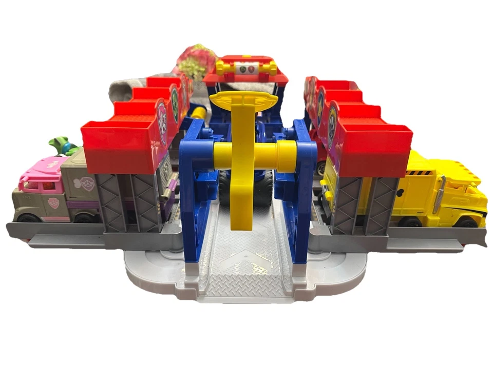 Paw Patrol Big Truck Pups Truck Stop HQ Lights Sounds Working 5 Pups 5 Vehicles - Image 1 of 4