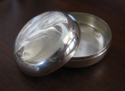 Scatolina Scatola Porta-pillole con tulipano in Argento 800 Manifattura Italiana - Immagine 1 di 4