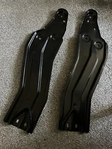 Alfa Romeo Gtv Spider 916 V6 Front Suspension Subframe Support Plates Braces - Picture 1 of 2