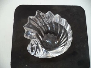 Vintage Crystal Stamped ART CLASSICS Crystal Ash Tray - Picture 1 of 5