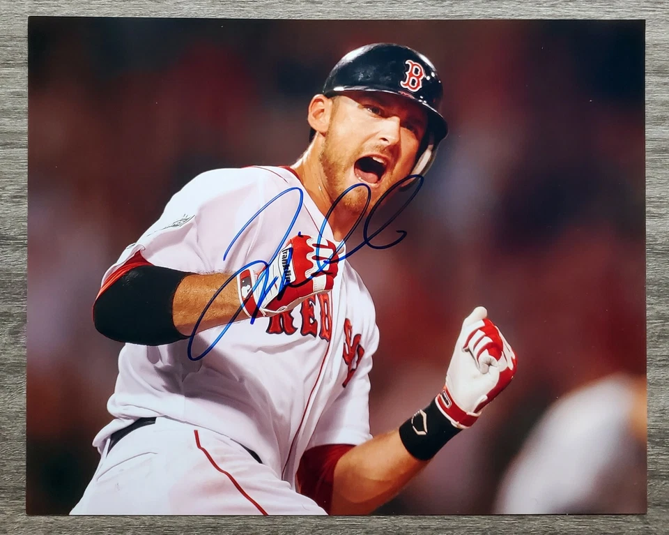 Will Middlebrooks Signed Boston Red Sox 8x10 Photo Fenway Park RAD - Image 1 of 1