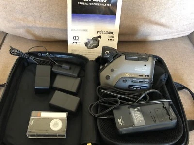 JVC  Camcorder GR-AX10 VHS Compact Parts or Repair - Image 1 of 4