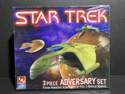 Star Trek 3 Piece Adversary Set Model Kit. - AMT / ERTL 2005 Brand New Sealed - Image 1 of 4