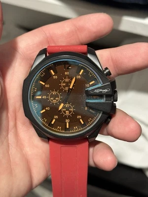 Reloj analógico Ed Hardy rojo para hombre correa de silicona nuevo en caja Foto 1 de 4