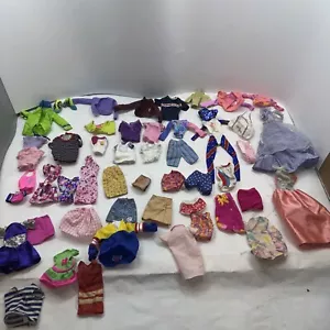 Barbie Lot Of 50 Pcs Of Clothes All Pink /Purple Tag Good Condition 80s 90s CL3 - Picture 1 of 14