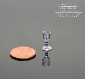 1:12 Dollhouse Contemporary Wine Glass BD HB010 - Picture 1 of 1