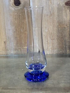 Jarrón vintage de vidrio artístico con base de pétalos de burbujas azul cobalto transparente 7,5" - Imagen 1 de 8