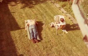 FOUND PHOTOGRAPH Color ORIGINAL Snapshot VINTAGE OWL 54 LA 92 P - Picture 1 of 1