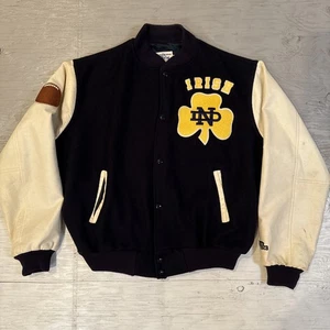 Giacca letterman irlandese vintage anni 90 NCAA linea gesso Notre Dame combattimento taglia XL - Foto 1 di 24