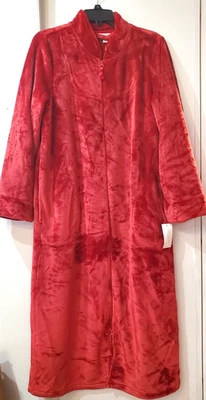 Bata larga de felpa Charter Club para mujer con cremallera frontal roja ladrillo fuego talla pequeña Foto 1 de 4