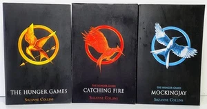 The Hunger Games Trilogy Suzanne Collins Complete Series 3x Book Set Fantasy - Picture 1 of 8