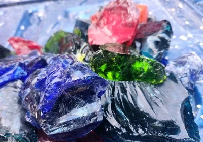 Cadenas de lluvia de vidrio de escoria BLENKO CULLET 5 libras, mosaicos, paisaje, proyecto de arte Foto 1 de 4