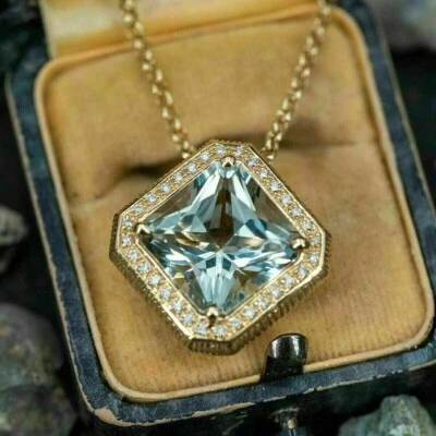 Bonito colgante para mujer aguamarina simulada corte princesa enchapado en oro amarillo de 14k Foto 1 de 4