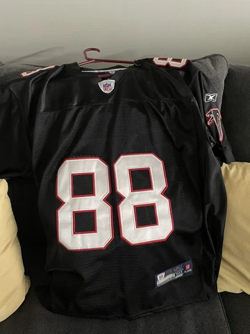 Vintage Atlanta Falcons On Field Reebok Tony Gonzalez Jersey Stitched Size 50 Cover