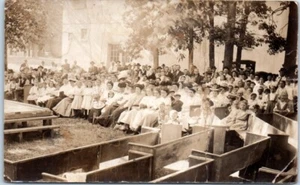 CONGREGACIÓN IGLESIA? Montaje exterior RPPC - Postal - Imagen 1 de 2