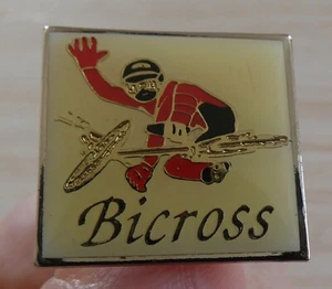 PIN'S SPORT VELO BICROSS - Foto 1 di 5