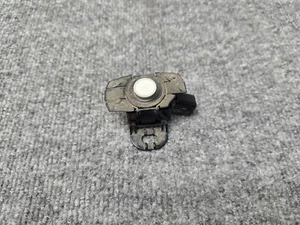 TOYOTA CAMRY 18-21 REAR BUMPER PARKING AID ULTRASONIC SENSOR WITH CLIP WHITE OEM - Bild 1 von 5