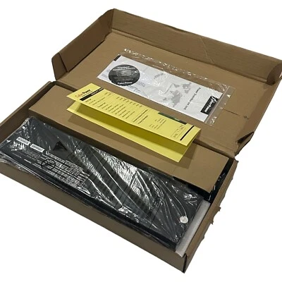 CYBER POWER  PDU41002 SINGLE PHASE 100-120V/20A POWER DISTRIBUTION UNIT - Image 1 of 2