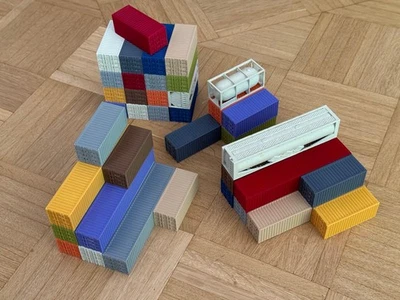 H0 Container Konvolut 40-tlg. (20" & 40" & Tank) - Bild 1 von 4