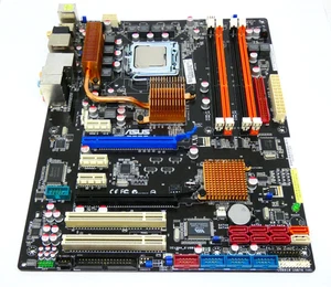 ASUS P5Q3 (Intel P45 (Eaglelake-P+) socket 775 con CPU Intel E8400 + IO Shield - Foto 1 di 3