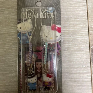 Sanrio Hello Kitty Paradise Kiss Portachiavi Altalena Ai Yazawa 2005 - Foto 1 di 2