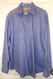 Sehr schönes hellblaues Langarmshirt mit Kontrastbesätzen ROBERT GRAHAM - XL - Bild 1 von 1