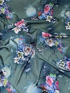 1 mtr green floral polyester dress fabric..58” wide - Picture 1 of 3
