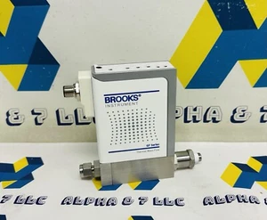 Brooks Instrument GF Series Thermal Mass Flow GF040CXXC - Picture 1 of 7