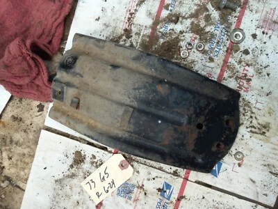 1973 Kawasaki G5 rear inner steel fender  R Foto 1 de 4