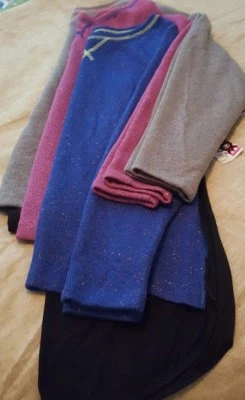 NWT Bongo Juniors Sweater w/Hatchi V-neck MSRP $38 Sz M & L in Blue, Pink & Grey - Image 1 of 4
