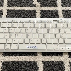 Bluetooth wireless keyboard silver and white - Picture 1 of 1