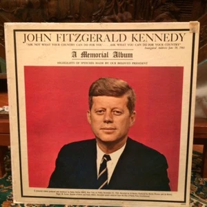 John Fitzgerald Kennedy A Memorial Vinyl Schallplatte Album 1963 - Bild 1 von 4