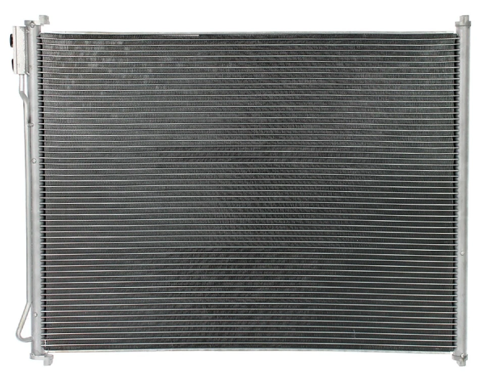 A/C AC Condenser for Ford Excursion F-250 F-250 F-350 F-450 F-550 Super Duty Foto 1 de 1