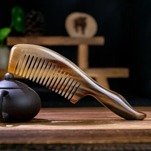 Boutique Natural Yak Horn Comb Horn Comb Hair Comb Massage/Scalp Brush - Picture 1 of 9