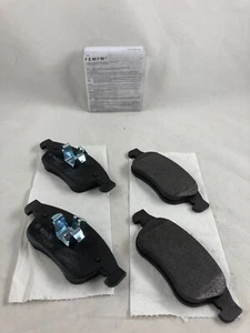 Bosch BP1363 Bremsbeläge - Vorderachse - ECE-R90 zertifiziert - 1 Satz 4 Beläge UVP £ 32 - Bild 1 von 3